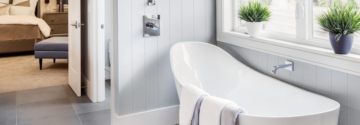 Colonial Wall Linings - Bathroom - VJ Wall Panelling, VJ Sheets, VJ Sheeting, VJ Lining, VJ Panels, VJ Board